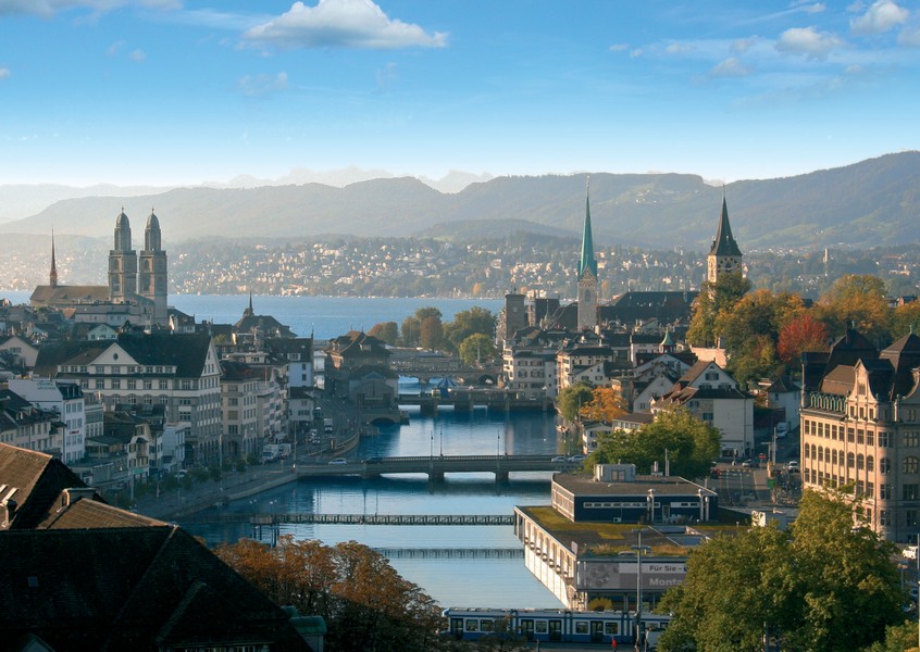 Postkarte · Zuerich · Stadtansicht · Grossmuenster Fraumuenster Stpeter